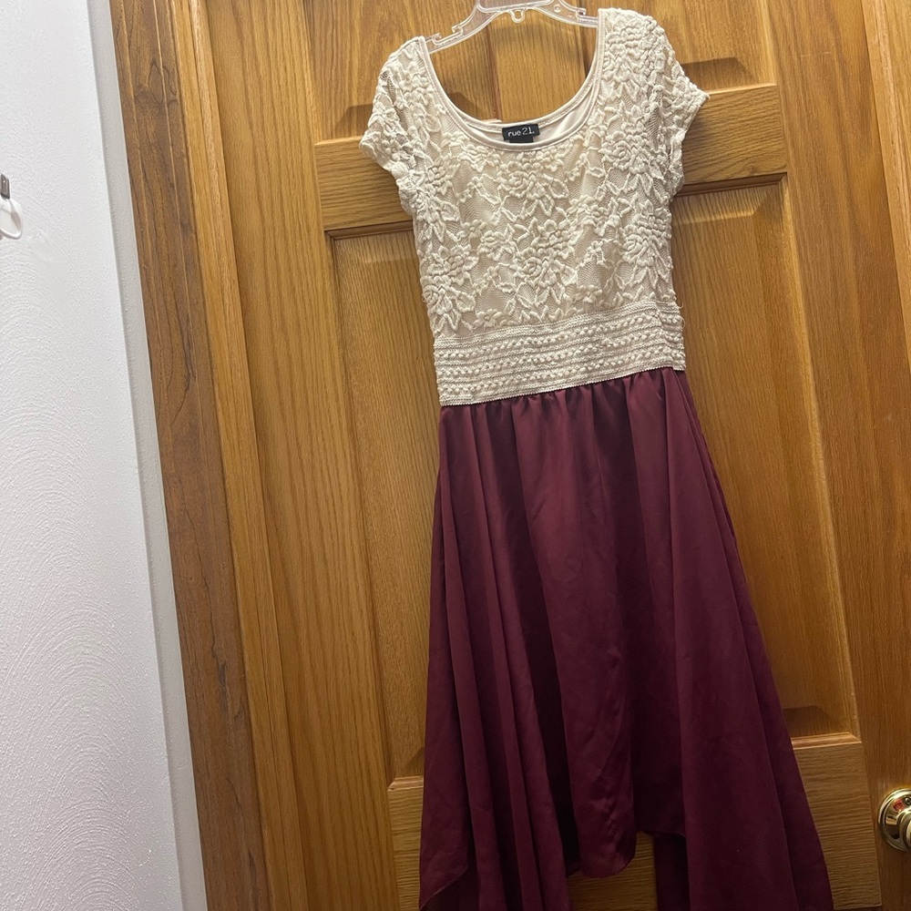 Rue 21 Maroon and Cream Dress